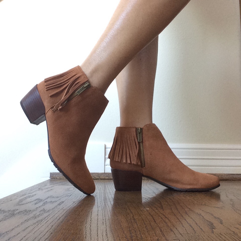 Kenneth Cole Tan Suede Booties